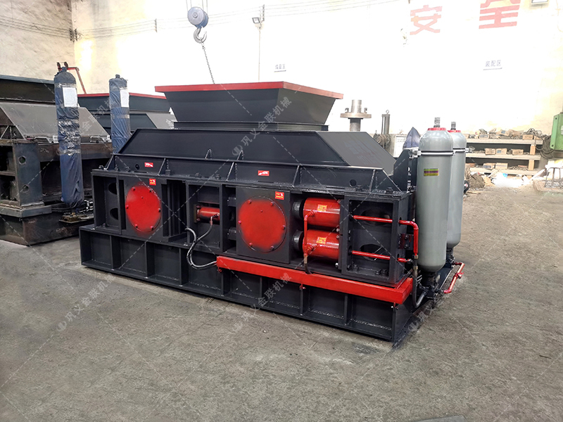 如何選擇對輥制砂機的生產廠家？