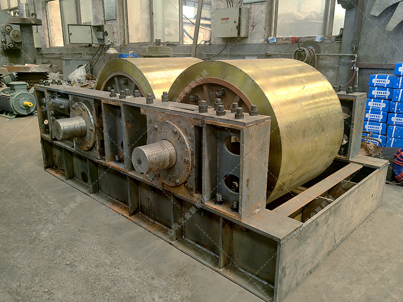 對輥破碎機:如何成為石料加工的神話級設備 對輥破碎機:如何成為石料加工的神話級設備